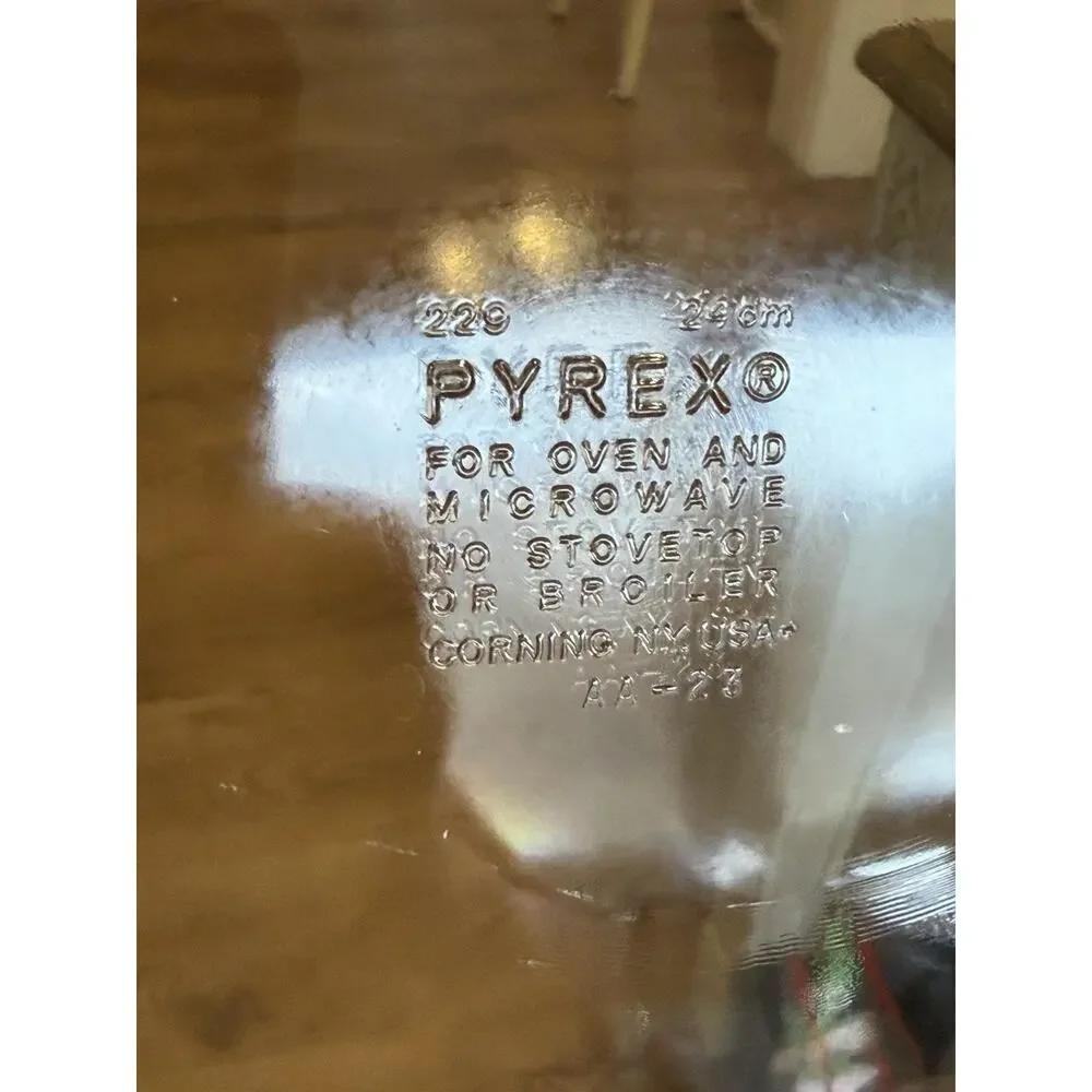 Vintage Pyrex #229 Amber Brown Glass Pie Plate 9